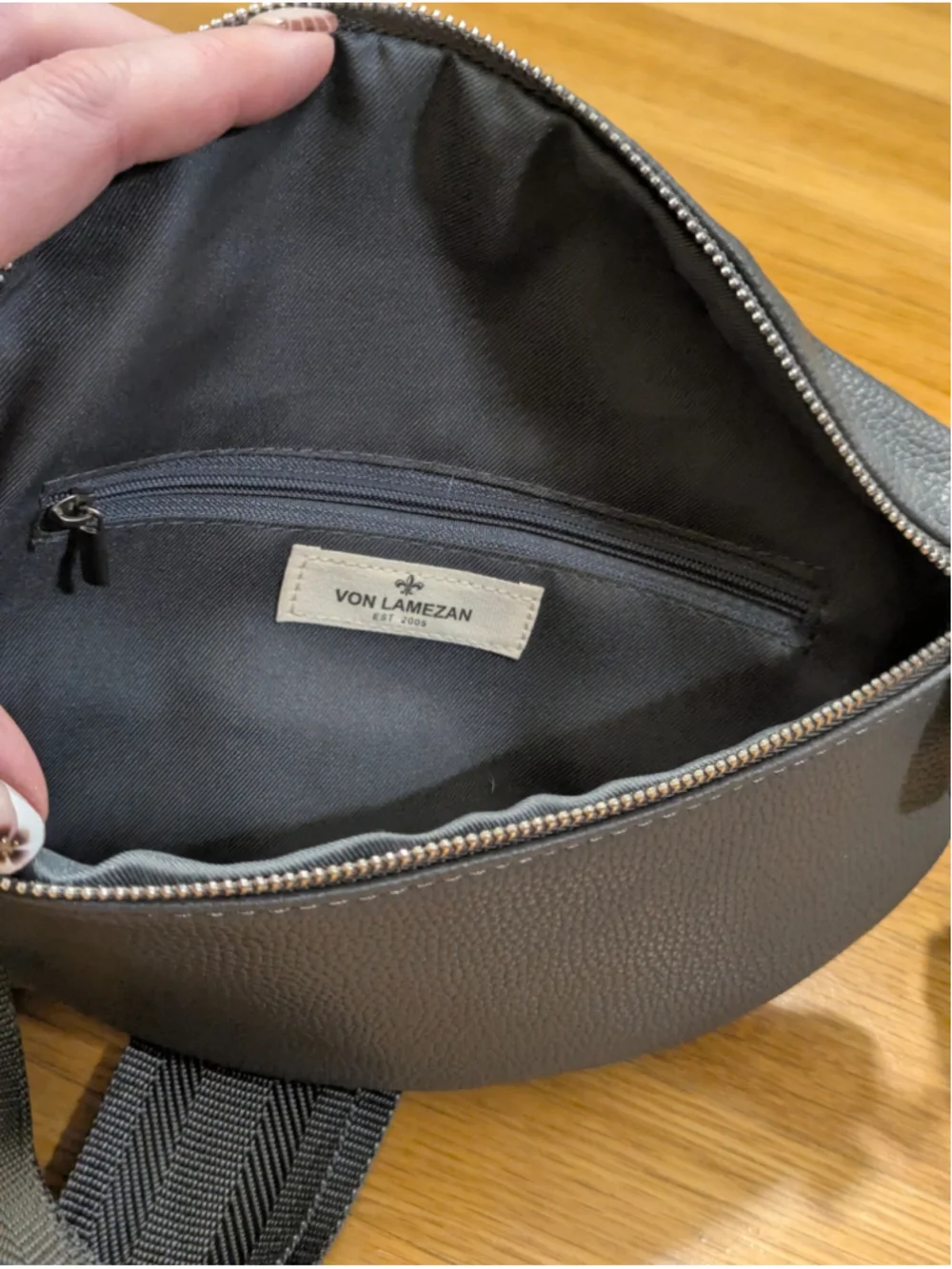Von Lamezan Gray Pebbled Crossbody Bag Fanny Pack Vegan Faux Leather